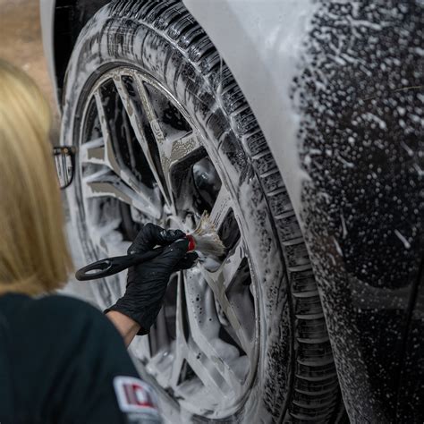 Achieving a Professional Finish with Black Magic Ceramic Wheel Detailing Cleaner